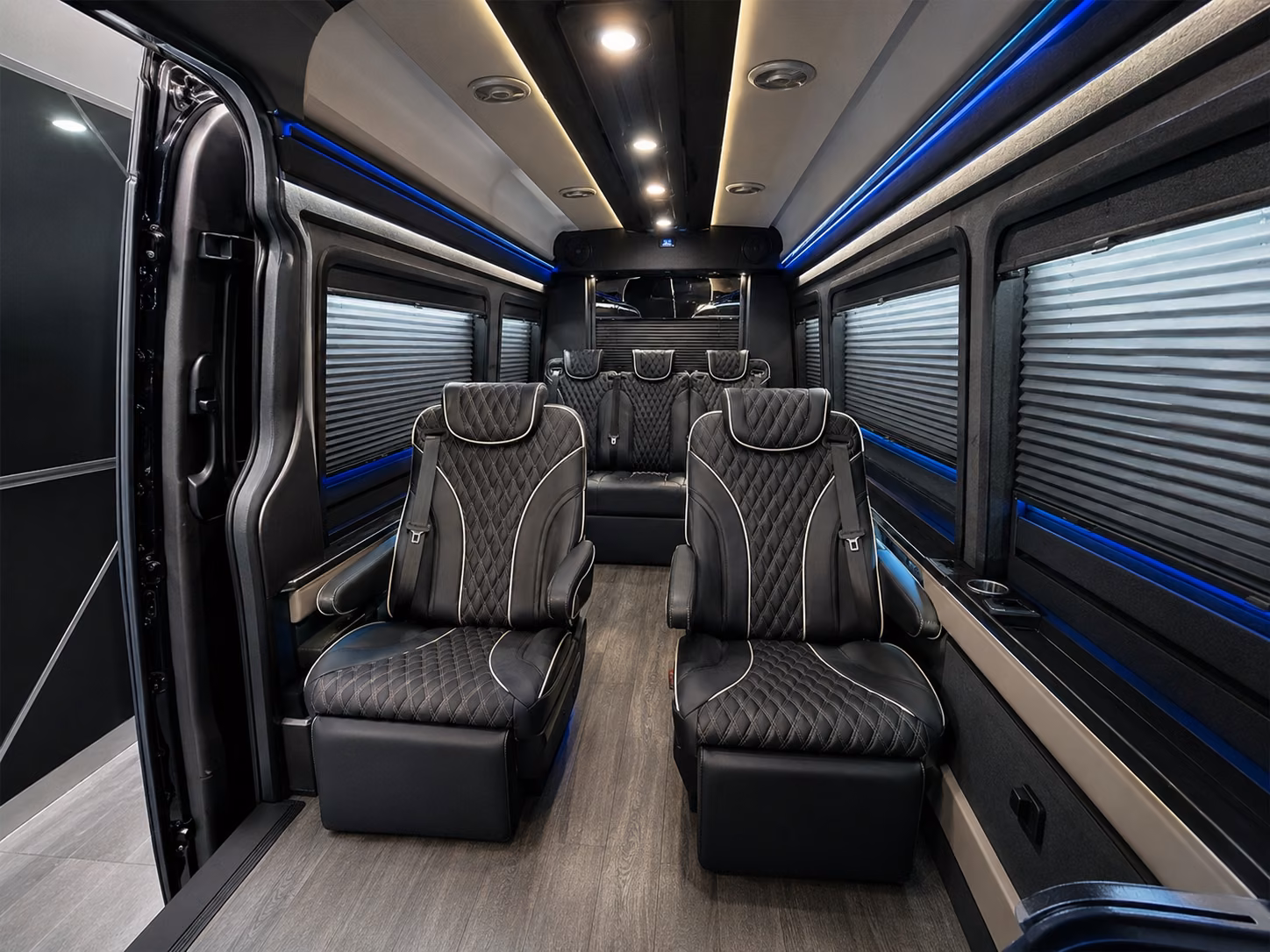 airport transfer buses for convention groups flying into phl or ewr