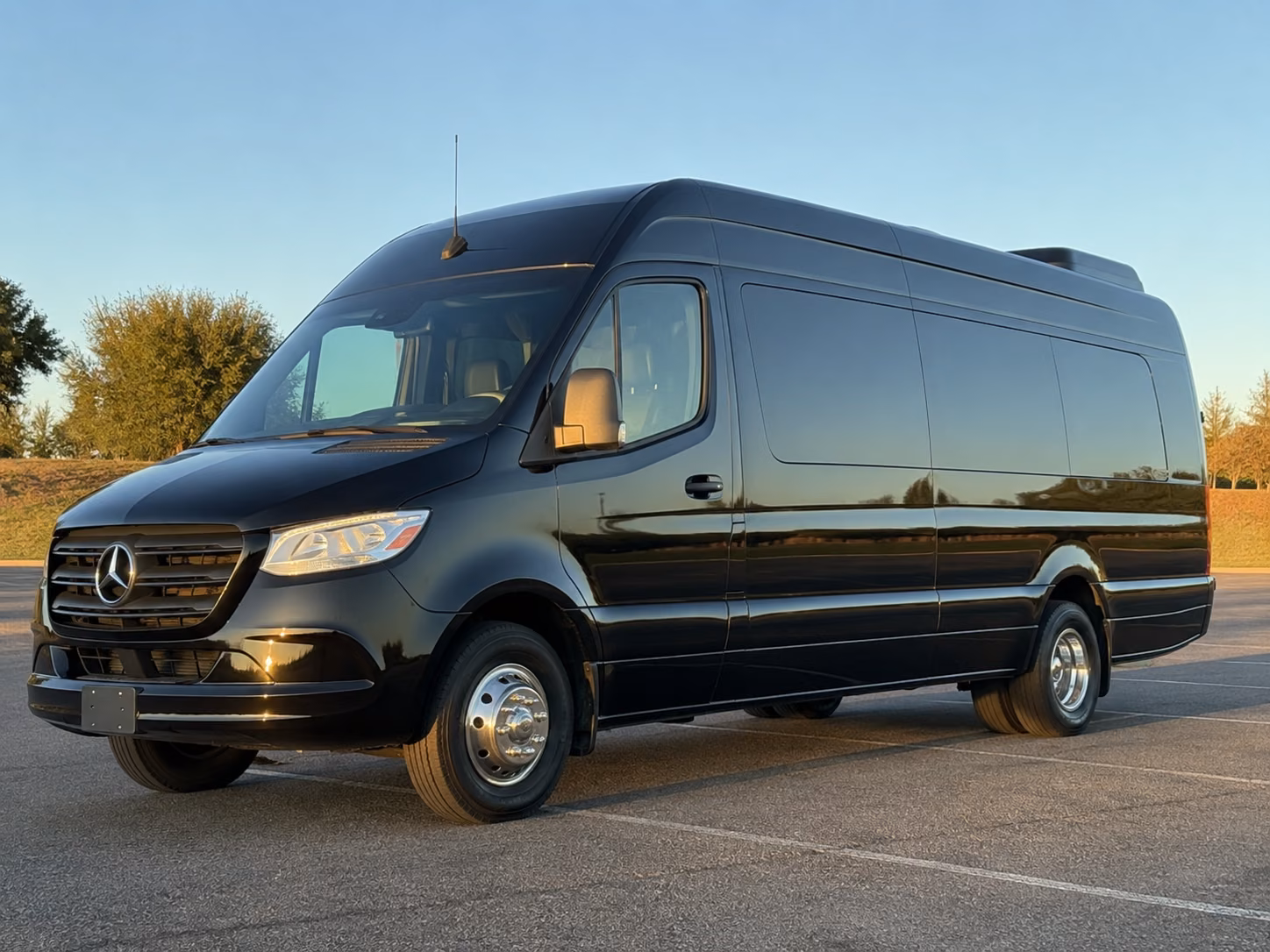 book the perfect ride for your next prom 5