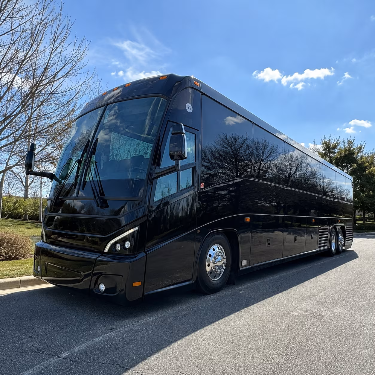 book the perfect ride for your next wedding 1