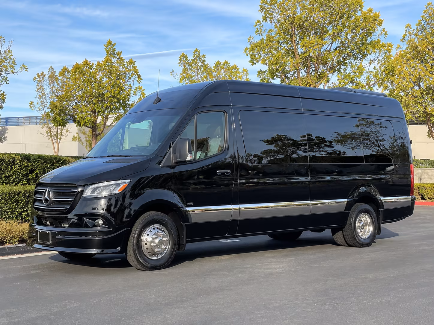 book the perfect ride for your next wine tour 4