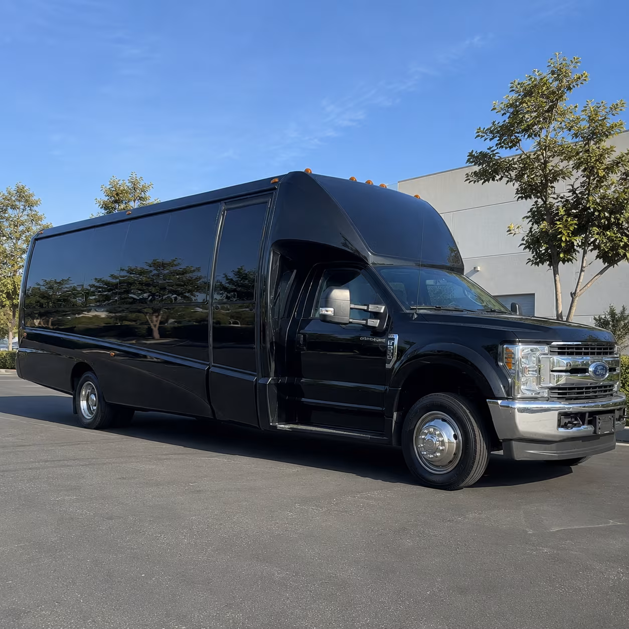brewery and winery tour buses for groups exploring the delaware valley