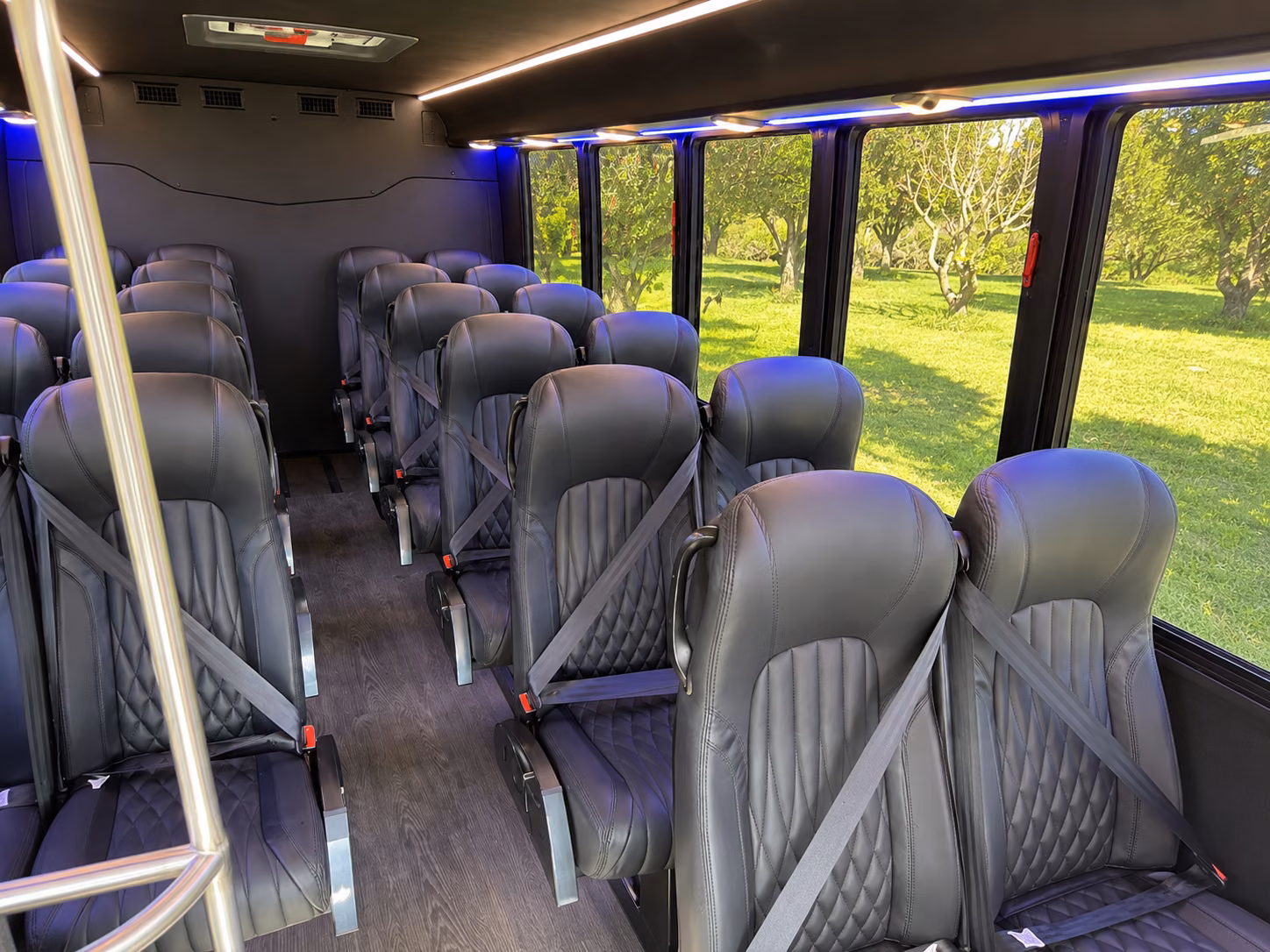 minibus rentals for smaller trenton prom groups and after parties