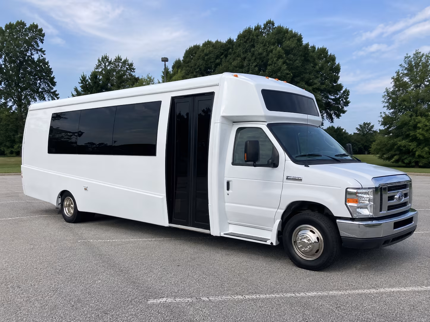trenton 18 passenger party bus