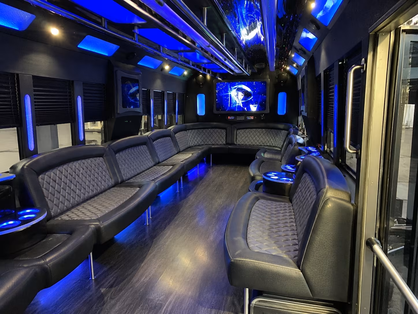trenton 28 passenger party bus interior