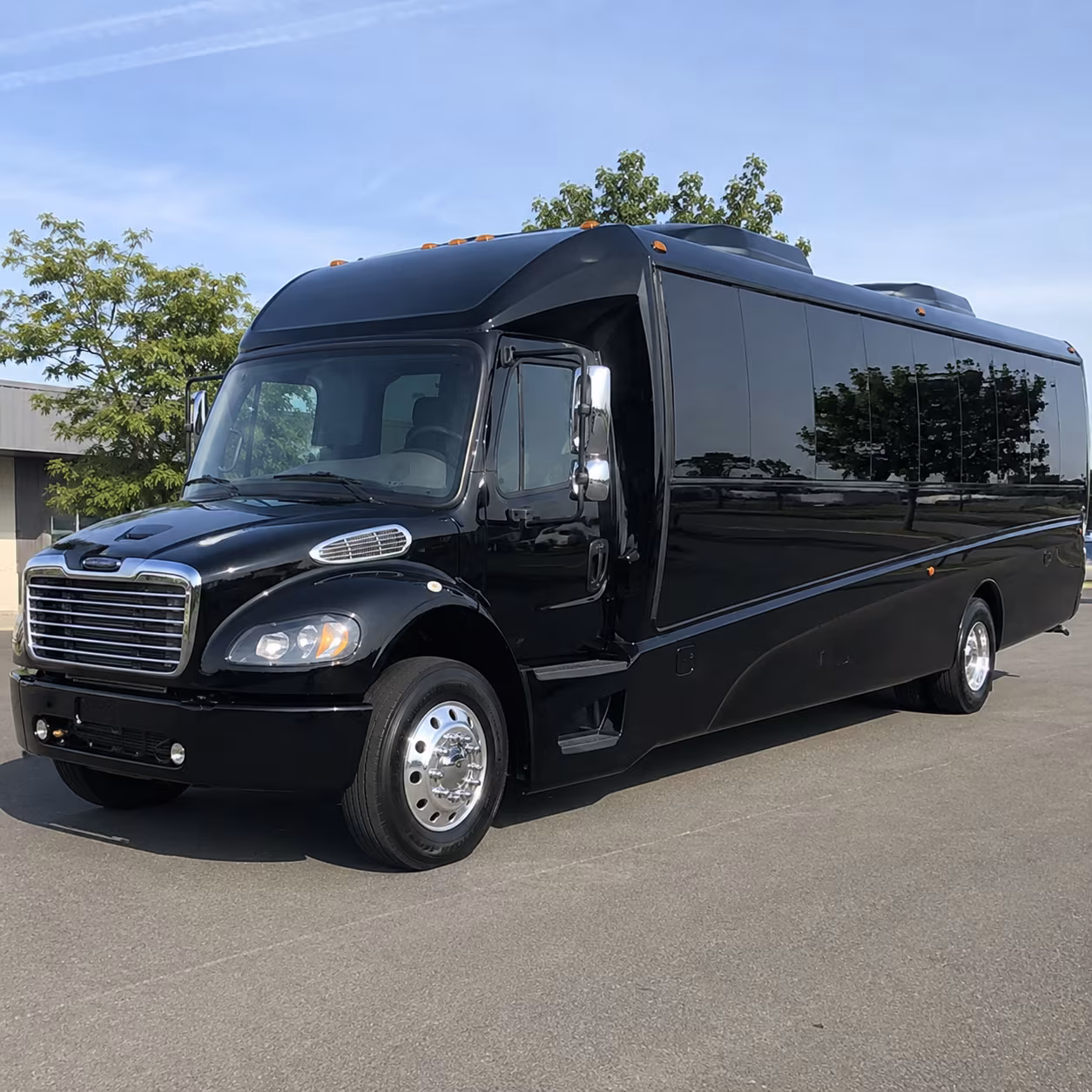trenton 35 passenger minibus